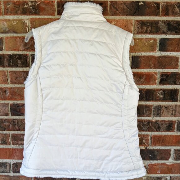 LOWER PRICE for this LADIES REVERSIBLE WINTER VEST w/Discounted Shipping!! - Picture 2 of 6